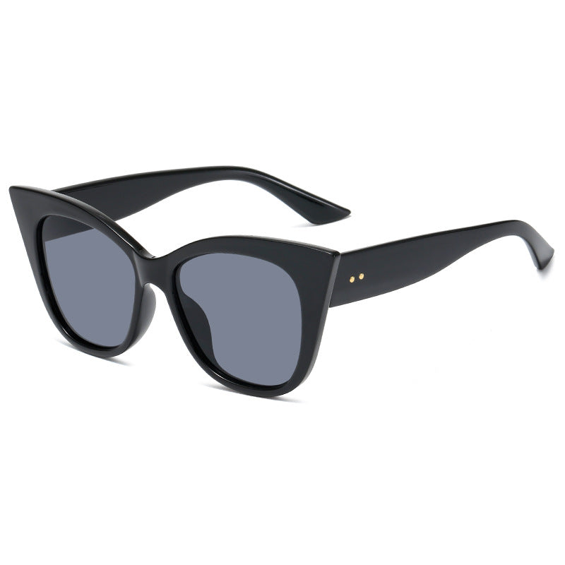 Women extravagant Cat-Eye sunglasses with mirrored lenses Stornfield