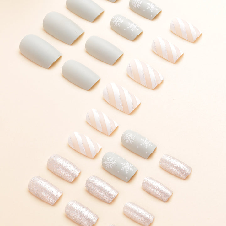 Winter-Themed Press-On Nail Art Stornfield
