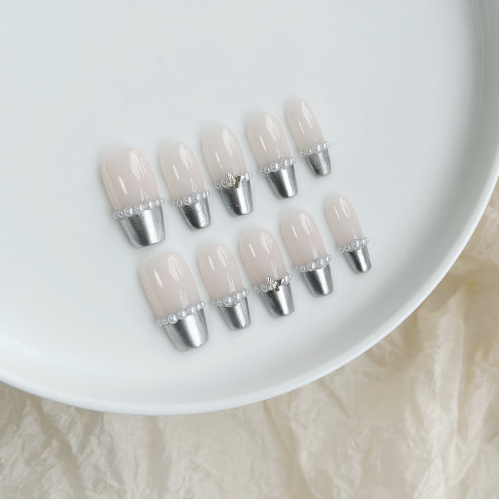 Stylish Acrylic Press-On Nail Set with Metallic Tip and Pearl Accents