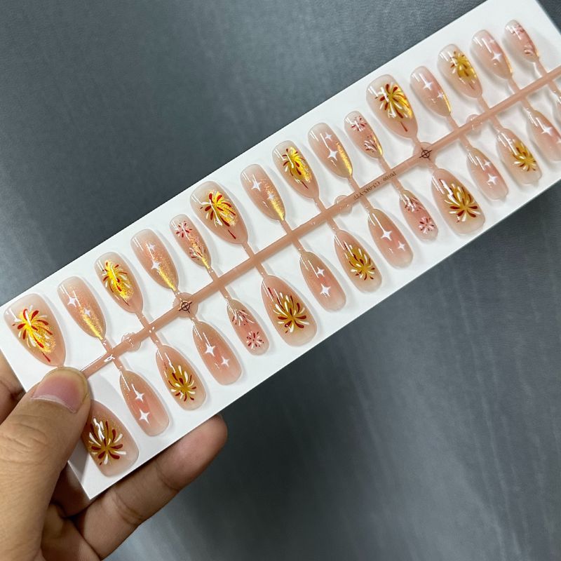 Artistic Ombre Press-On Nail Tips Set Stornfield