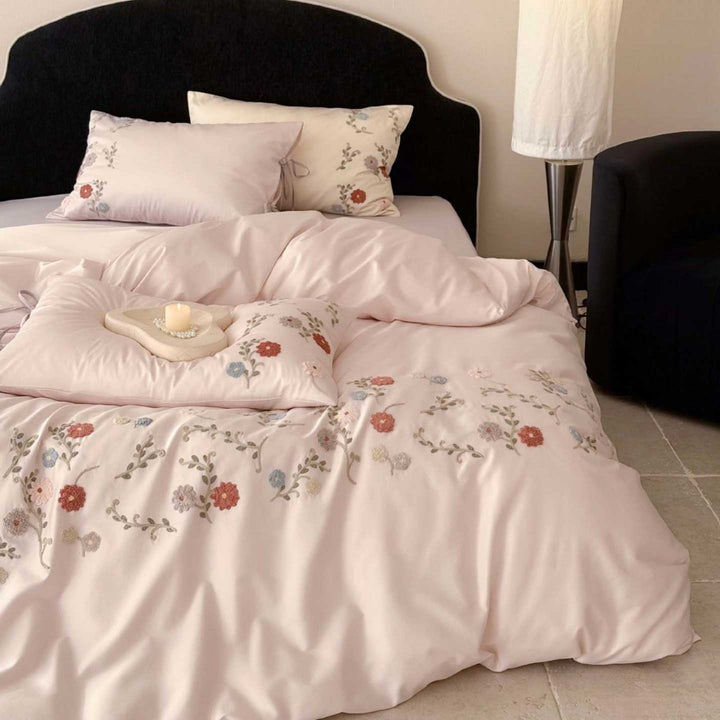 Embroidered Botanical Cotton Sateen Duvet Cover Set with Pillow Shams