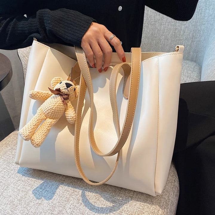 Spacious Soft Leather Tote Bag Stornfield
