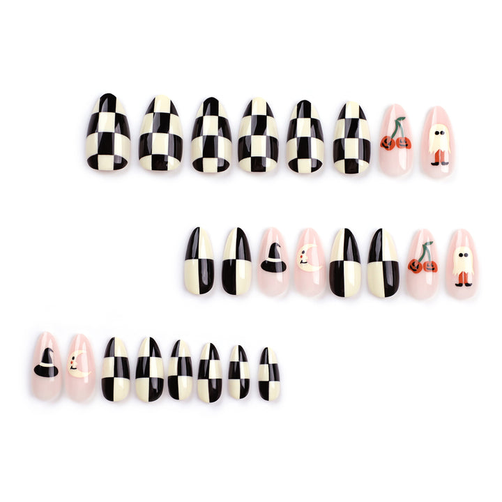 Artificial nail art in Halloween design Stornfield