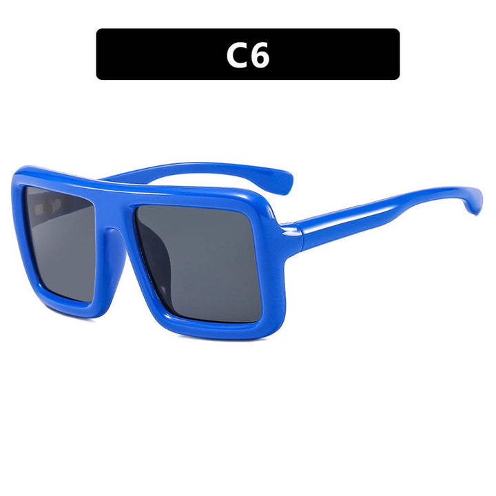 Women's sunglasses in a modern, rectangular design with high UV protection function Stornfield