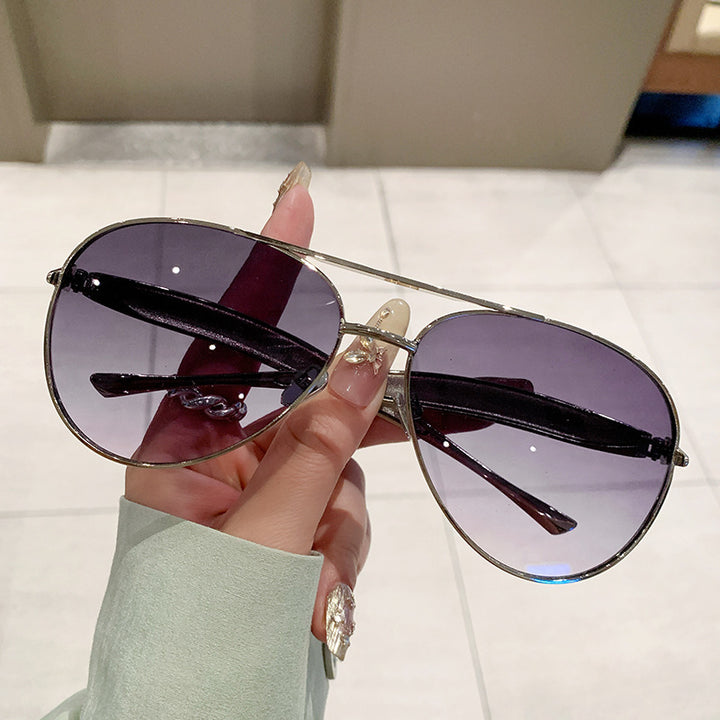 Women exclusive designer glasses with elegant details and high-quality metal frame Stornfield