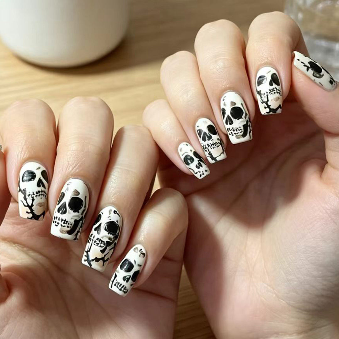 Creative artificial nails with lovingly detailed skull design Stornfield