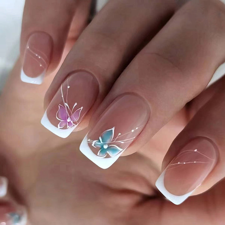 Floral Accent Press-On Nail Art Stornfield
