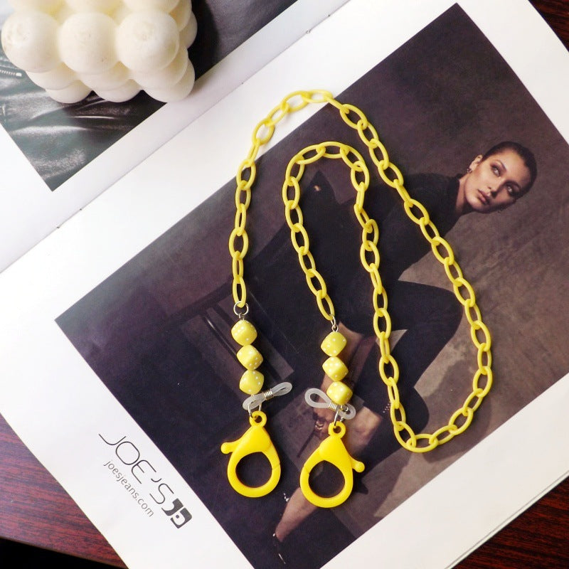 Fashionable glasses holder chain made of plastic with colorful beads Stornfield