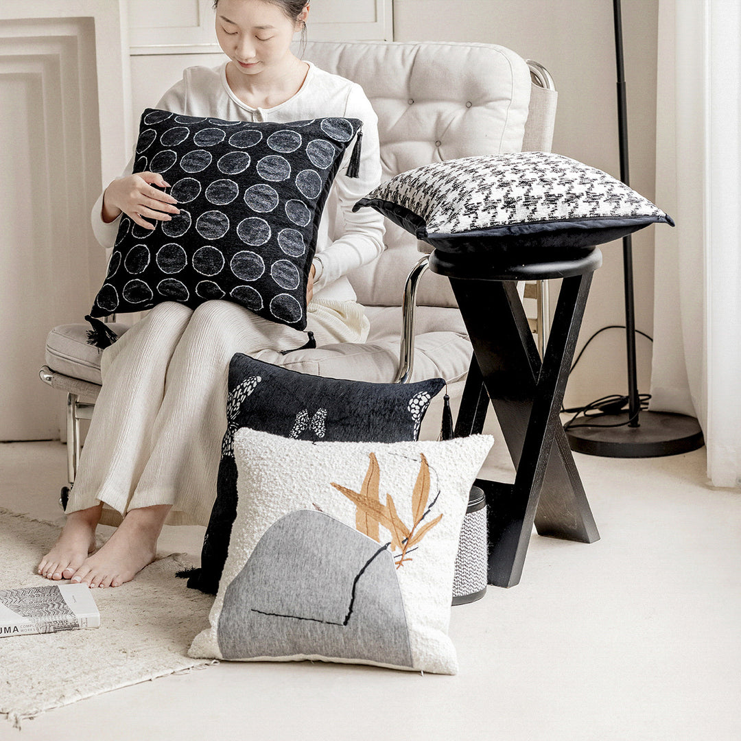Decorative pillow cover