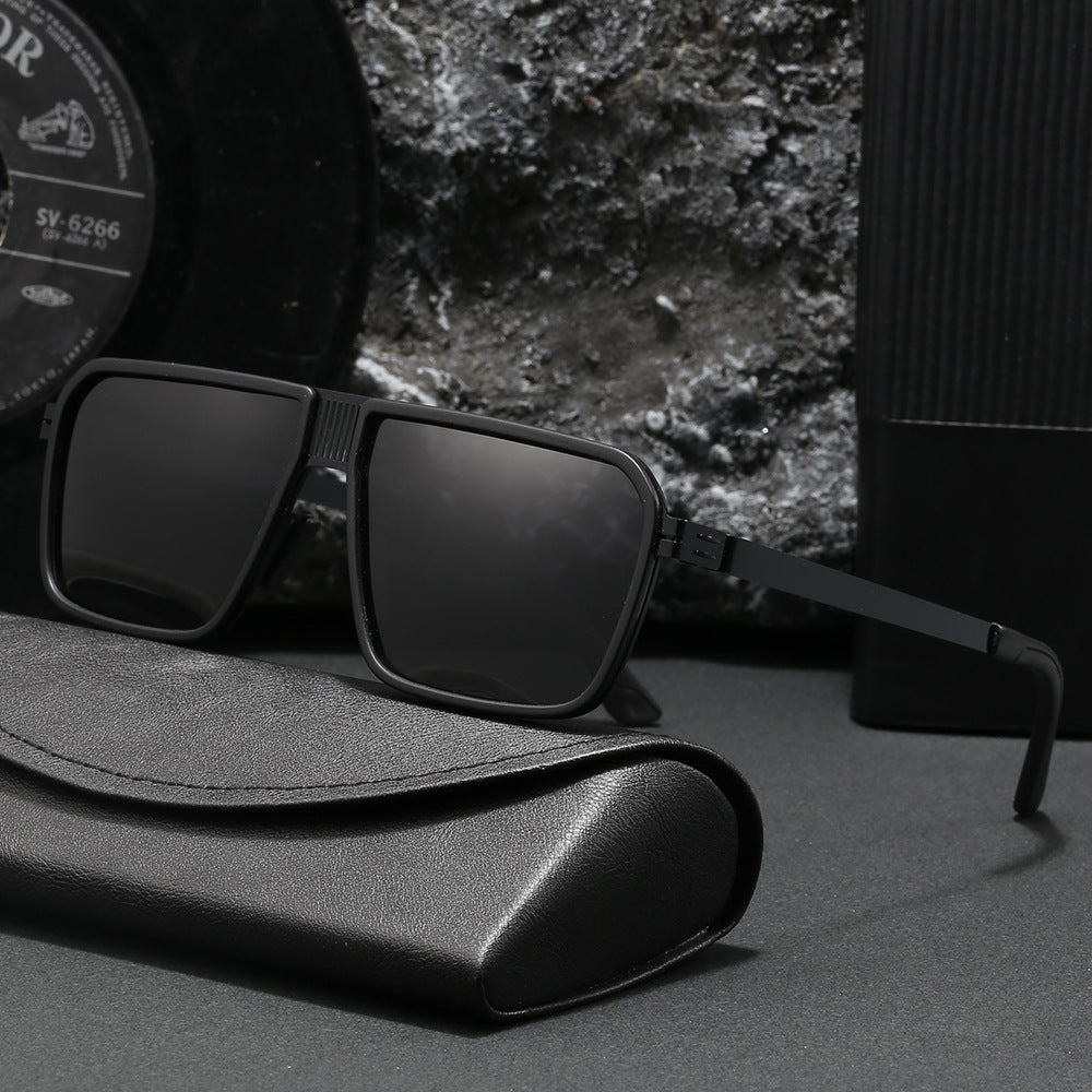 Women's fashionable sunglasses in a modern, square design Stornfield