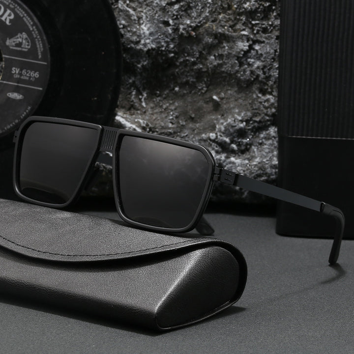 Women's fashionable sunglasses in a modern, square design Stornfield