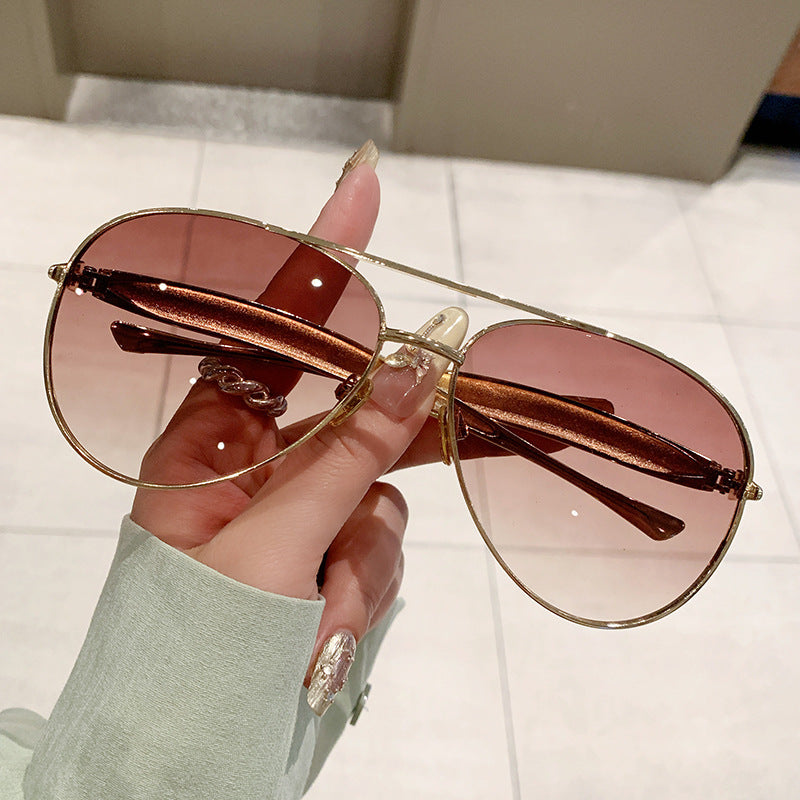 Women exclusive designer glasses with elegant details and high-quality metal frame Stornfield
