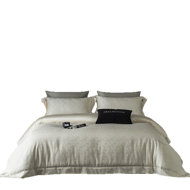 Premium bedding set with fine jacquard pattern and hotel closure Stornfield