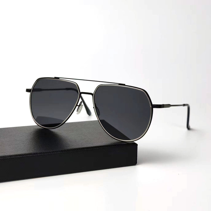 Men's elegant pilot sunglasses with polarizing lenses Stornfield