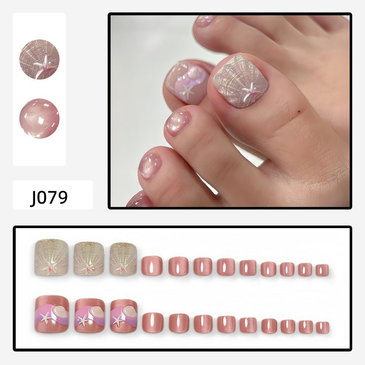 Nail Art in Maritime Design Stornfield