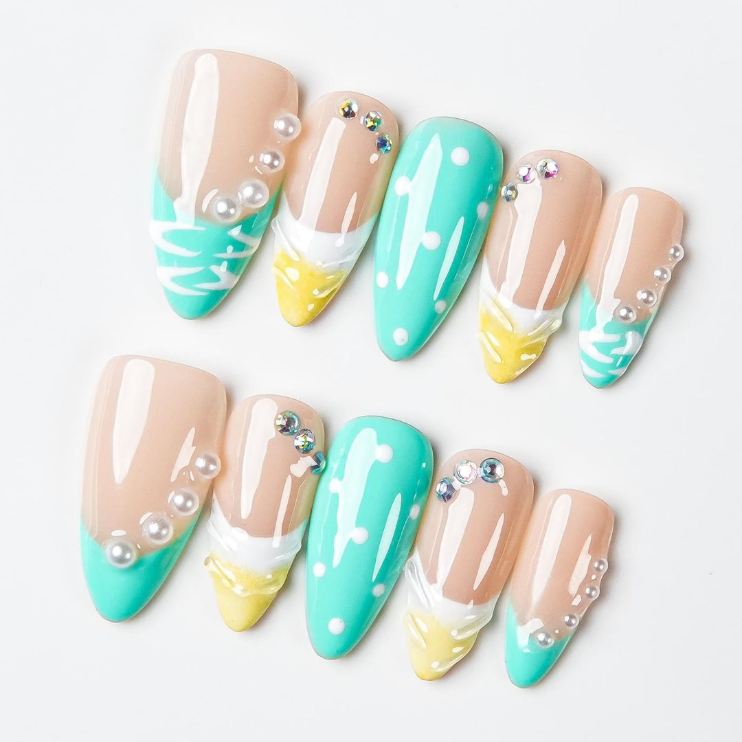 Artistic Ice Cream-Themed Press-On Nail Set