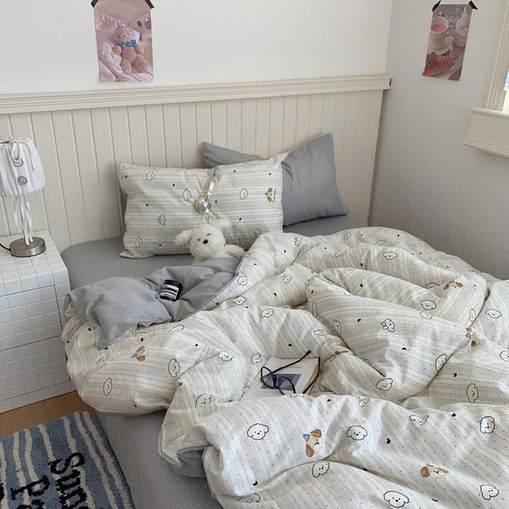 Cozy Cartoon Bear Print Bedding Set