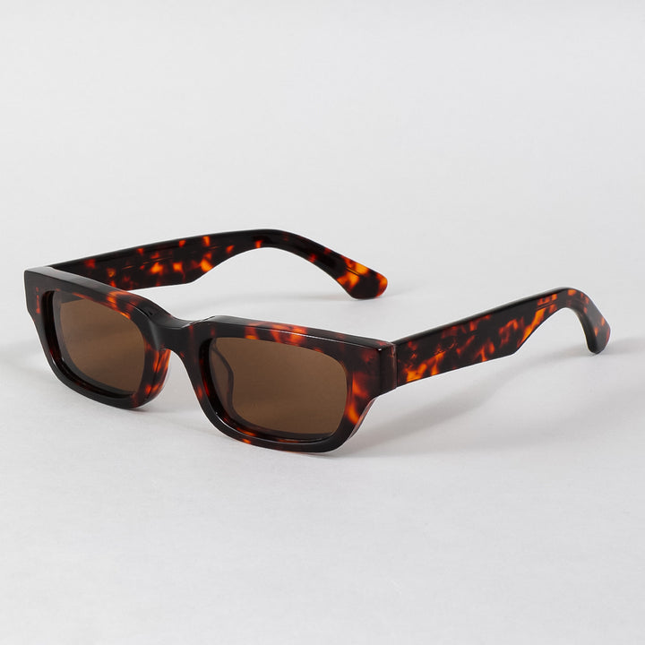 Women's fashionable sunglasses in stylish tortoise design Stornfield