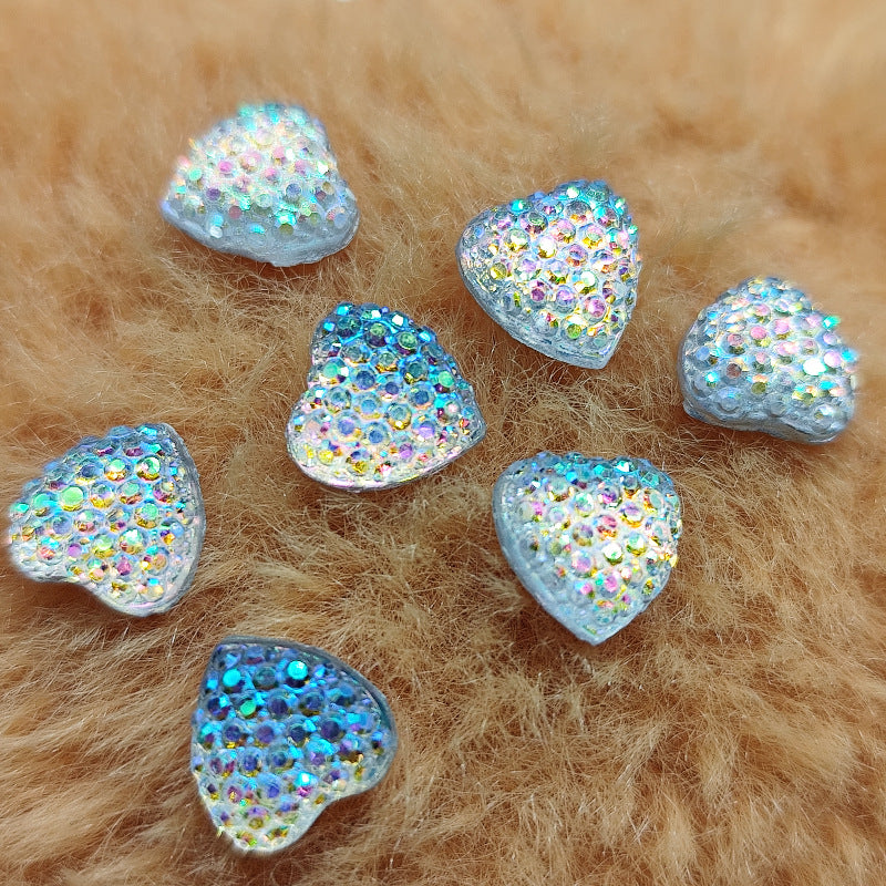 Glittering heart-shaped gemstones Stornfield