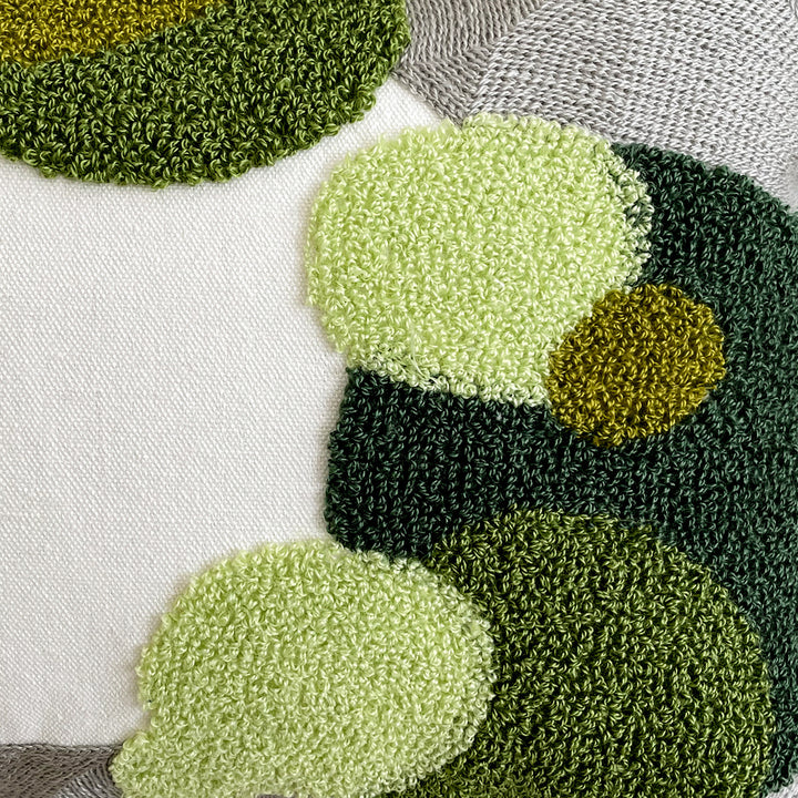 High-quality, velvety decorative pillow