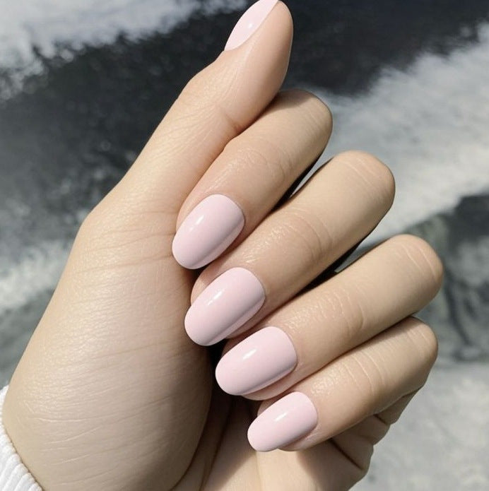 Glossy Oval-Shaped Nail Enhancements Stornfield