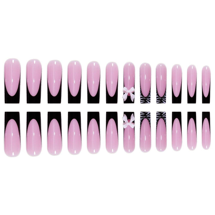Elegant Decorative Press-On Nail Art Extensions Stornfield