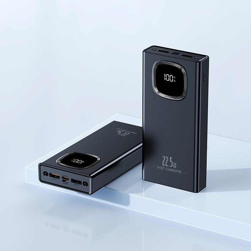 High-performance power bank with innovative fast charging and digital display Stornfield