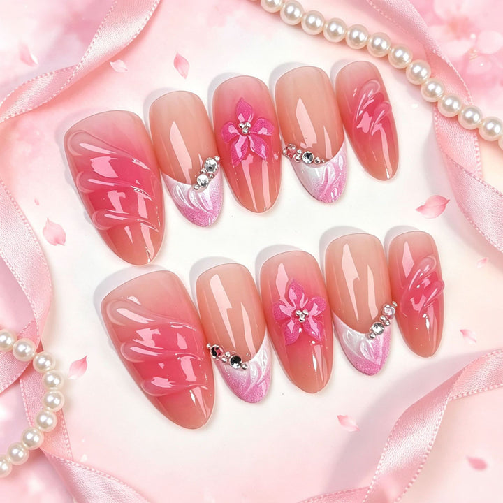 Artistic Floral Design Press-On Nail Set