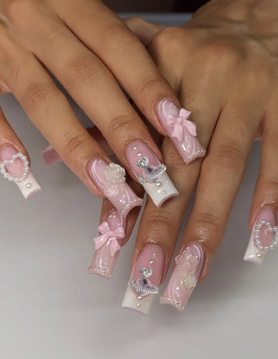 Artificial nail set with elegant French tips Stornfield