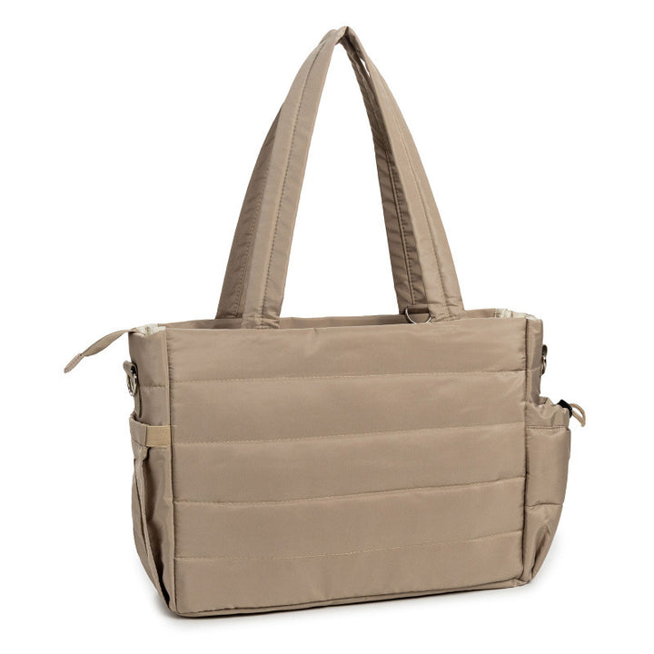 Fashionable Tote Bag with Spacious Compartments and Insulating Interior Stornfield