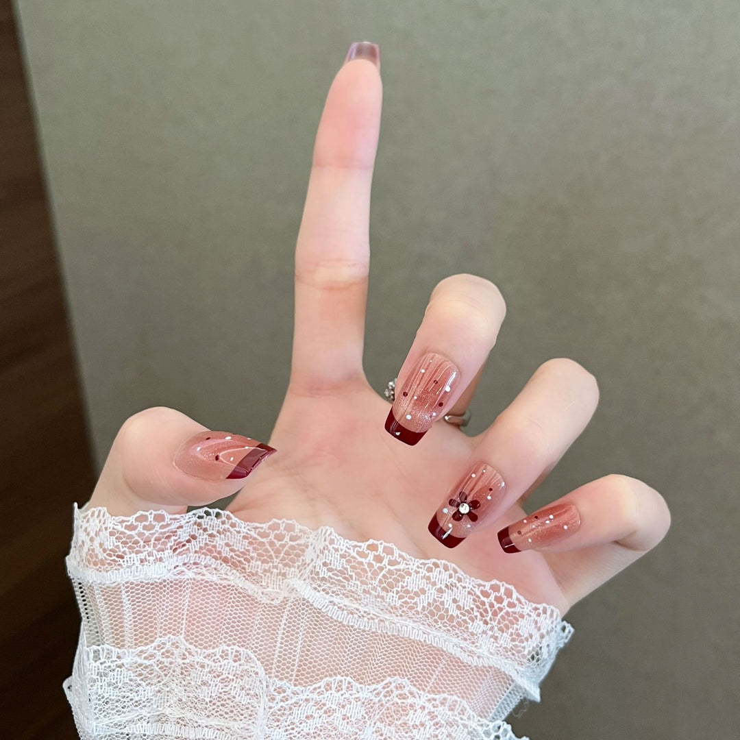 Artistic French Tip Decorative Press-On Nails Stornfield