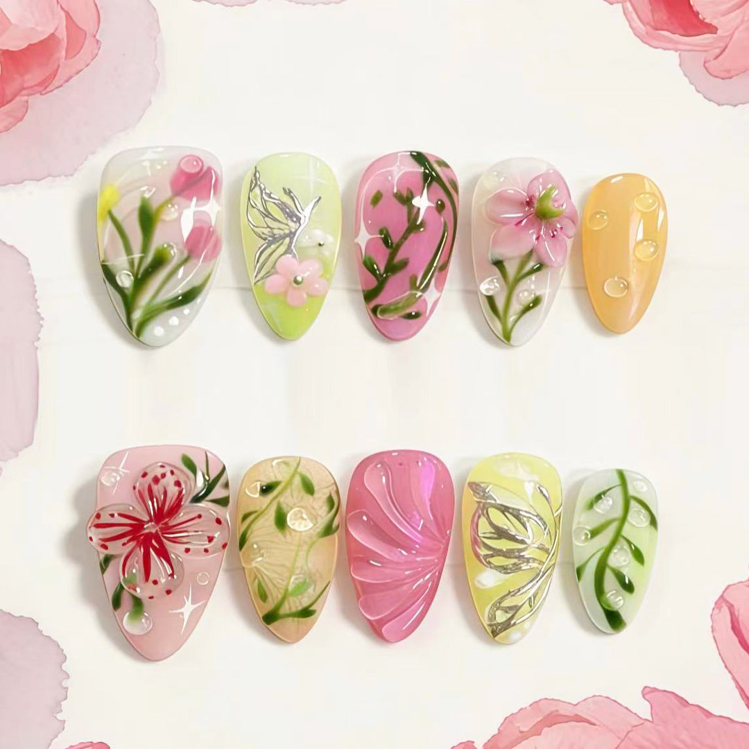Artistic Floral-Design Press-On Nail Set 1790745748