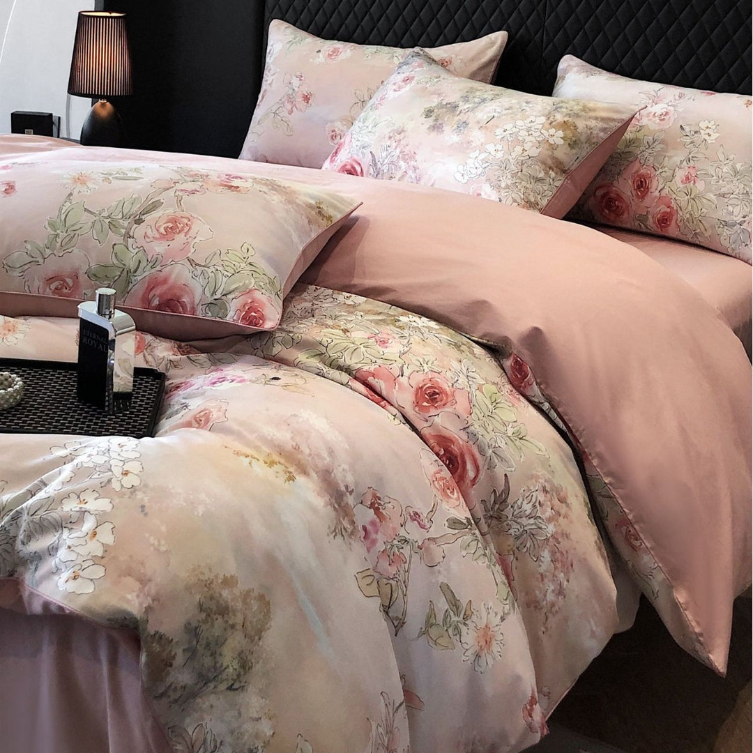 Luxurious cotton satin bedding set with large floral botanical print