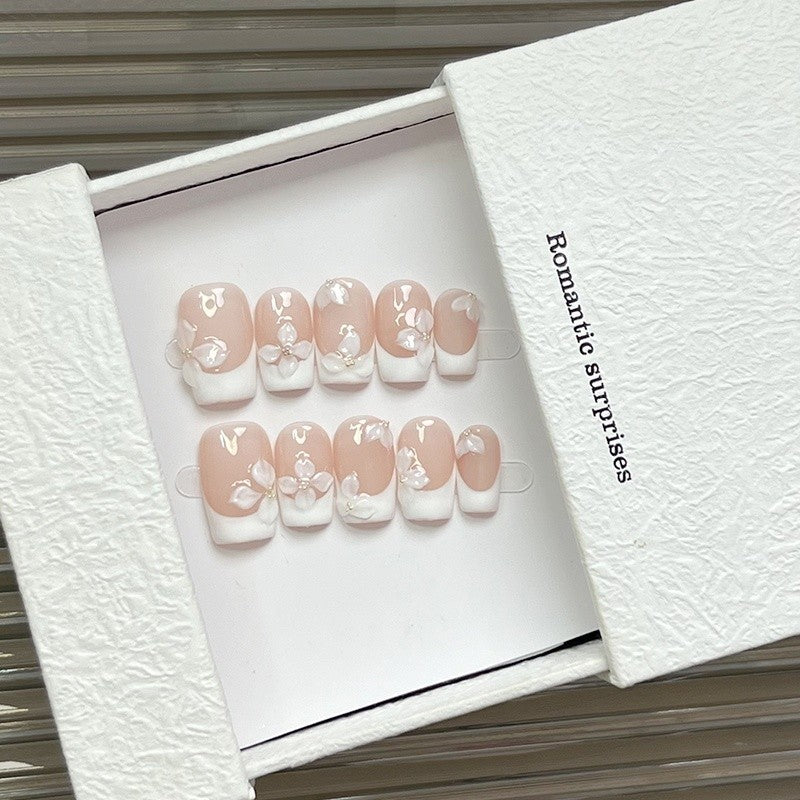 Romantic Floral Press-On Nail Set