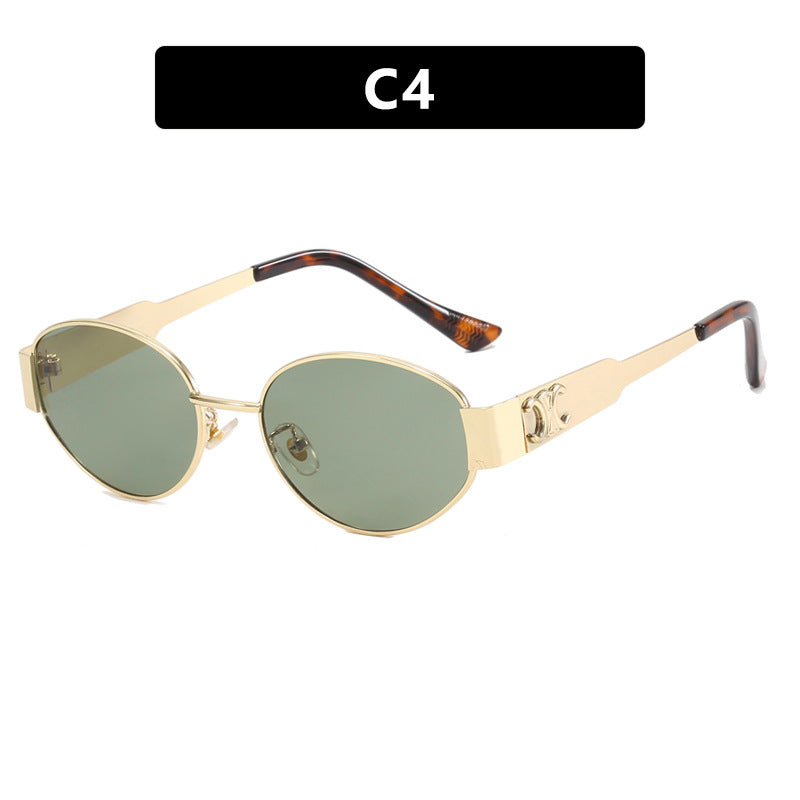 Ladies fashionable sunglasses in an elegant oval design with a sturdy metal frame Stornfield