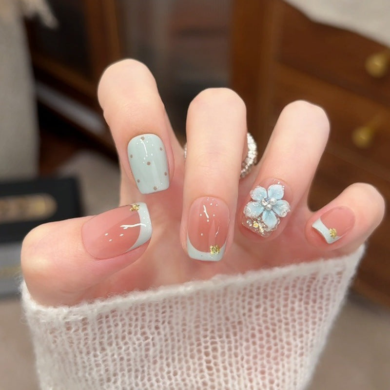 Decorative Floral Press-On Nails