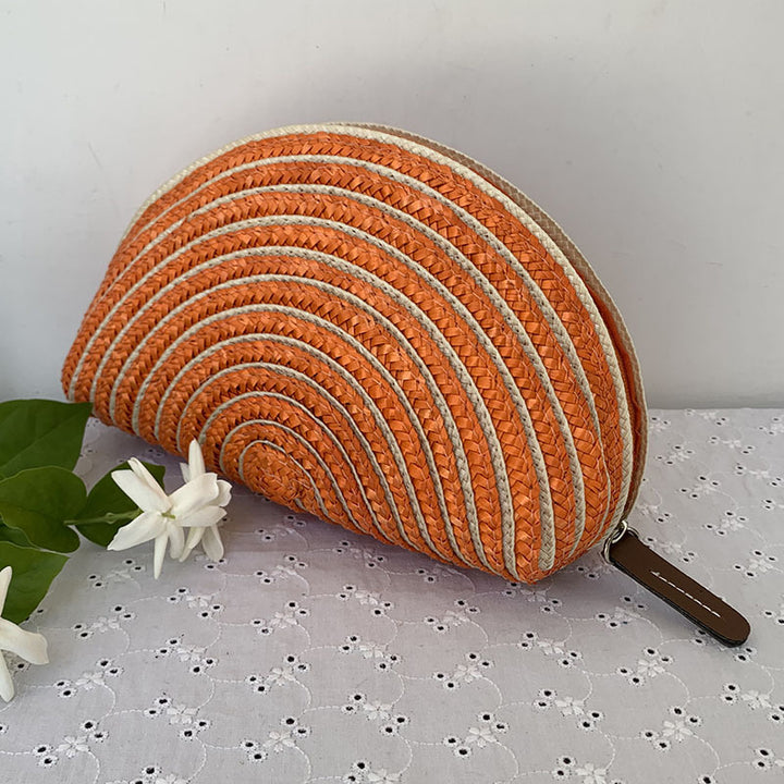 Cosmetic bag in elegant half-moon design Stornfield