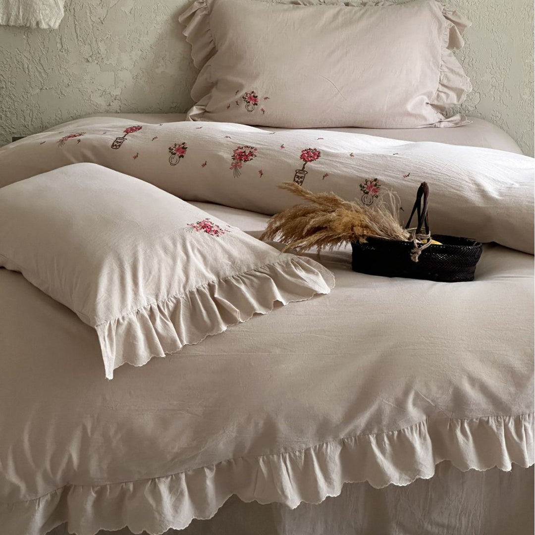Ruffled Embroidered Cotton Duvet Cover Set with Pillow Shams