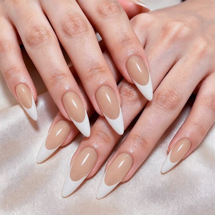 Elegant Almond-Shaped Press-On Nail Enhancements Stornfield