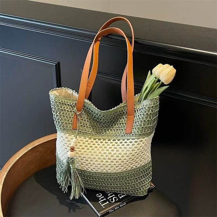 Elegant and Versatile Beach Bag Stornfield