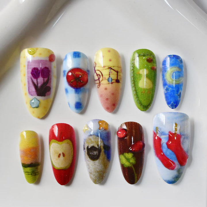 Artistic Ocean-Themed Press-On Nail Art Stornfield