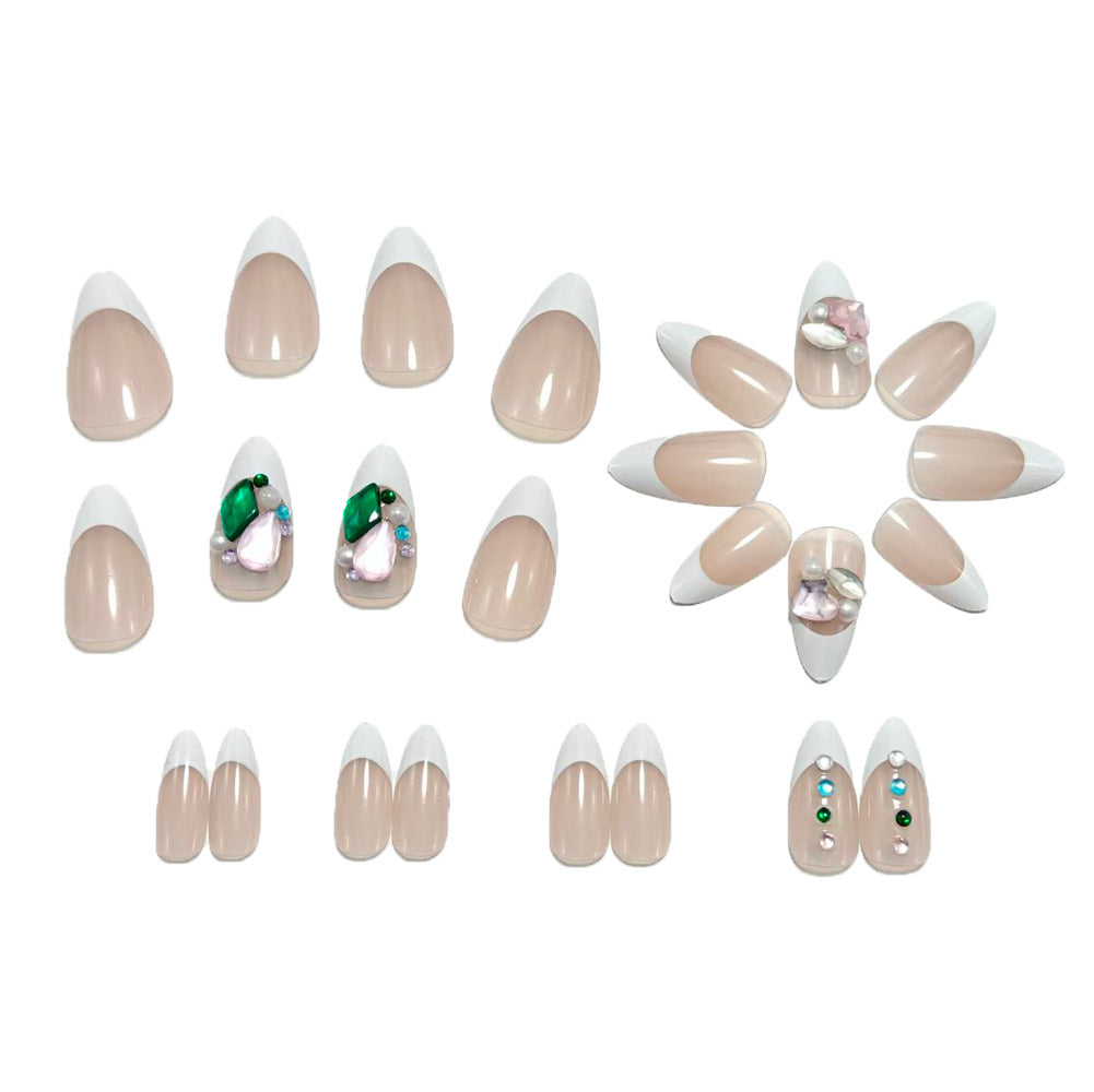 Artificial nails with glamorous rhinestone details Stornfield