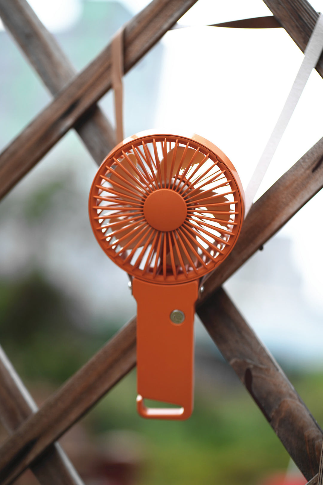 Unisex Portable Hand Fan with Ergonomic Handle and Powerful Battery Stornfield