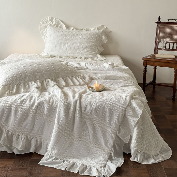 Ruffled Textured Cotton Duvet Cover Set with Matelassé Panels