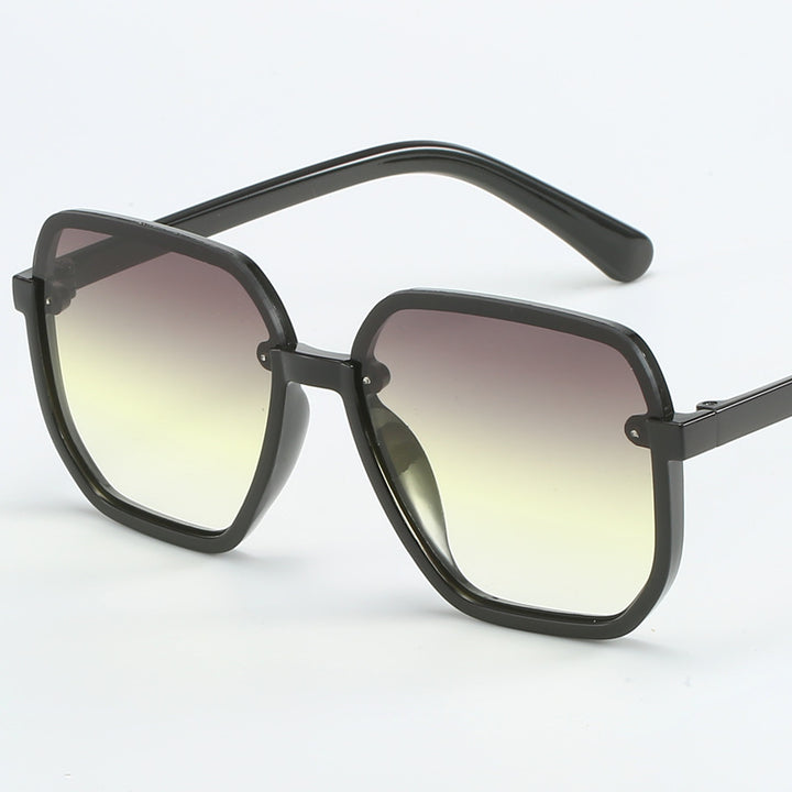 Women’s geometric sunglasses in modern design Stornfield