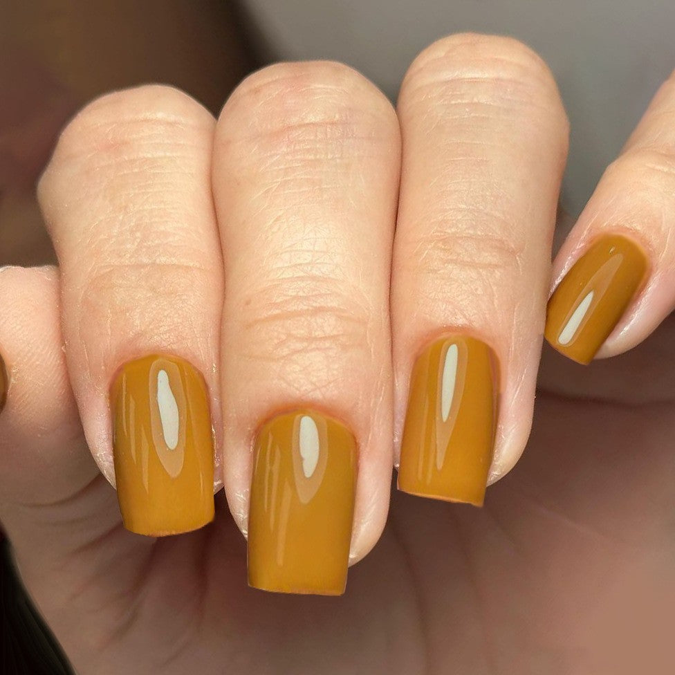 Long-Lasting Glossy Press-On Nails Stornfield