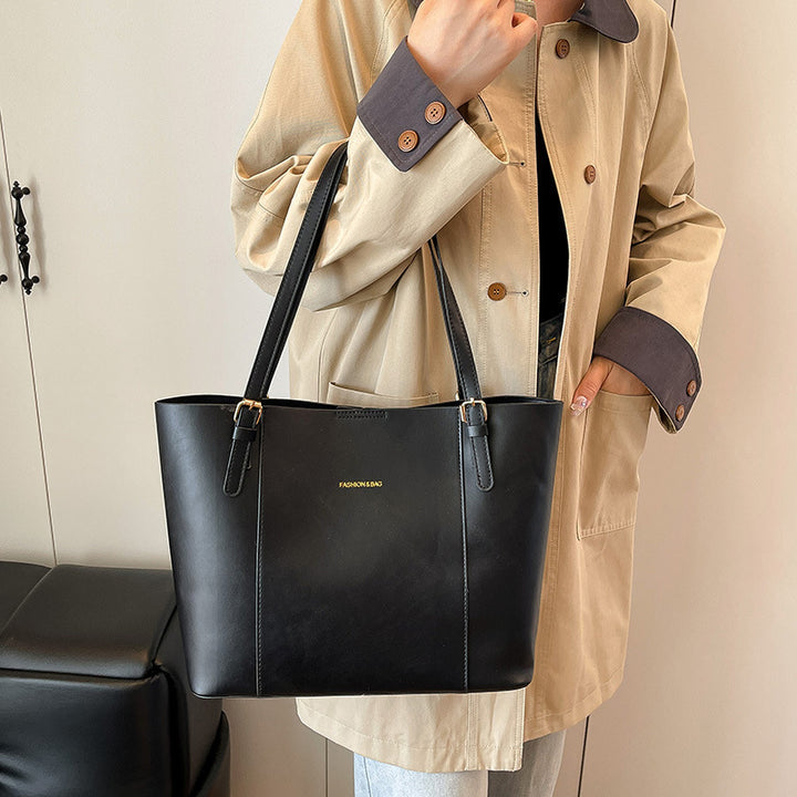 Sleek Minimalist Leather Tote Bag Stornfield