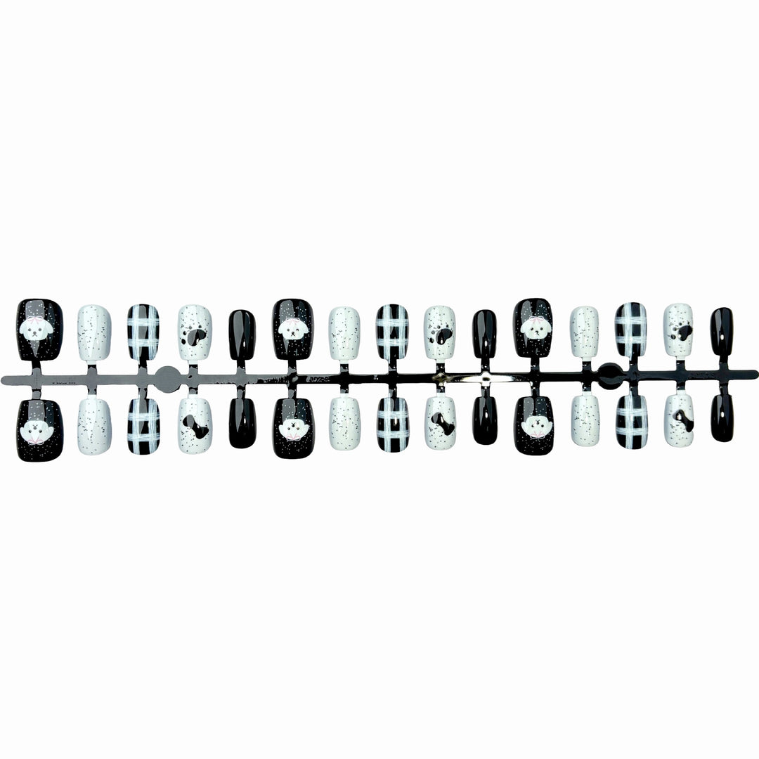 Stylish Themed Press-On Nail Art Set