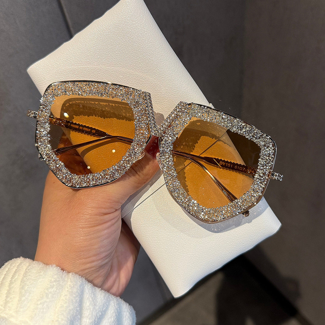 Ladies luxurious sunglasses with glamorous rhinestone frame Stornfield