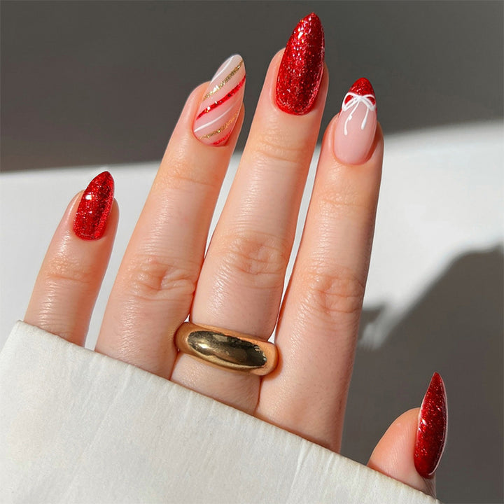 Nail set with glittering and elegant design variations Stornfield